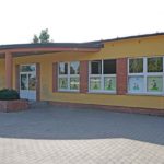 Przedszkole Publiczne w Tulcach a także liczne prywatne żłobki i przedszkola działają kilka kroków od osiedla.