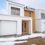 Nowe domy szeregowe z garażami na sprzedaż od dewelopera pod Poznaniem - Osiedle Rozalin Lusówko gmina Tarnowo Podgórne. Blisko Poznania. Wizyta na Budowie.